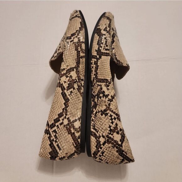 A.NEW.DAY POINTED TOE ANIMAL PRINT DESIGN WOMEN'S SANDAL FLAT - Picture 5 of 16